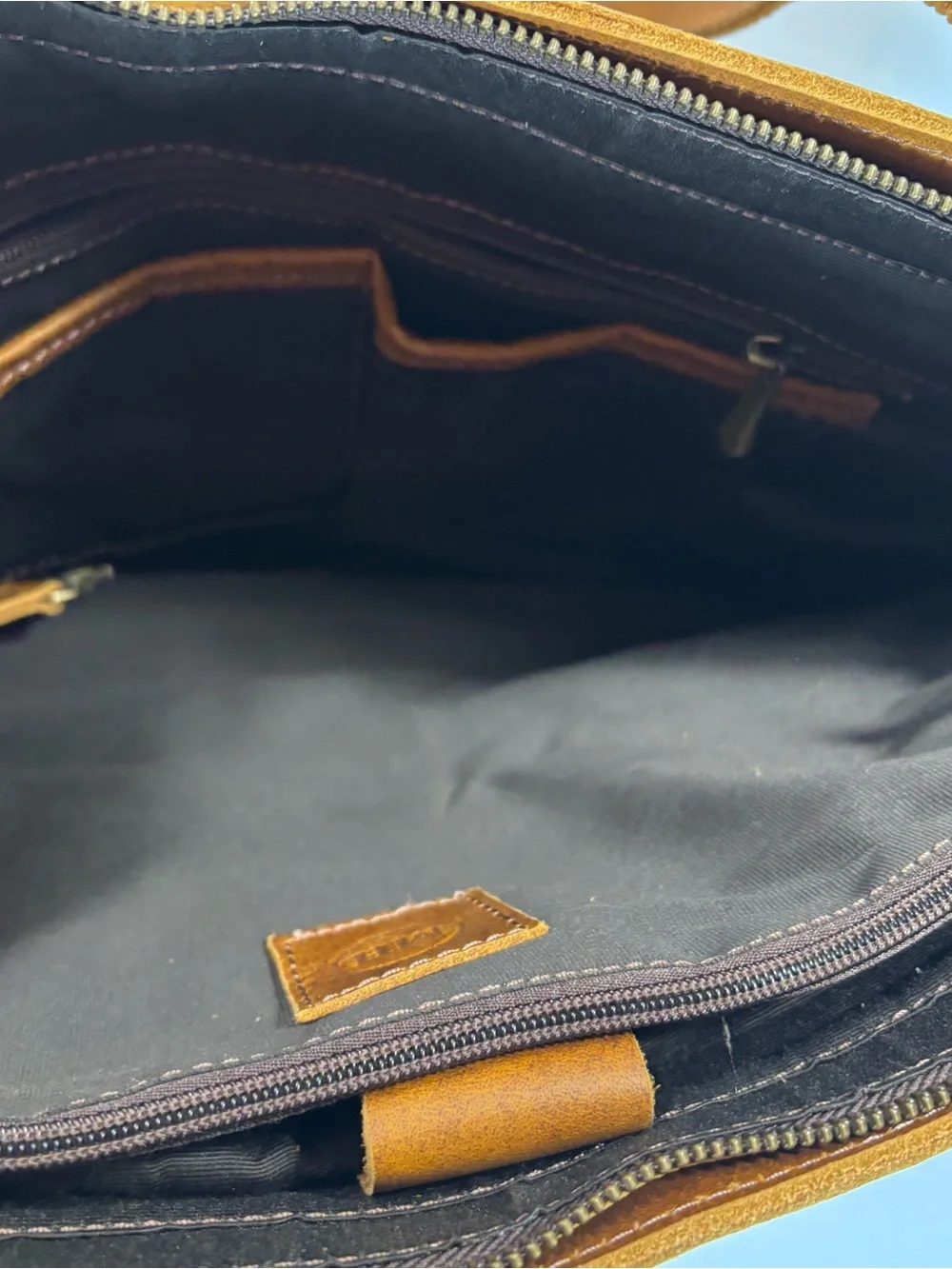 Montana Hudson tan leather